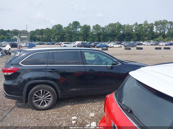 2018 TOYOTA HIGHLANDER XLE