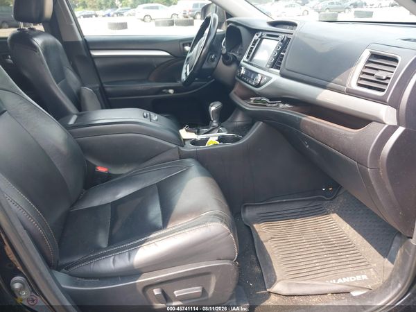 2018 TOYOTA HIGHLANDER XLE