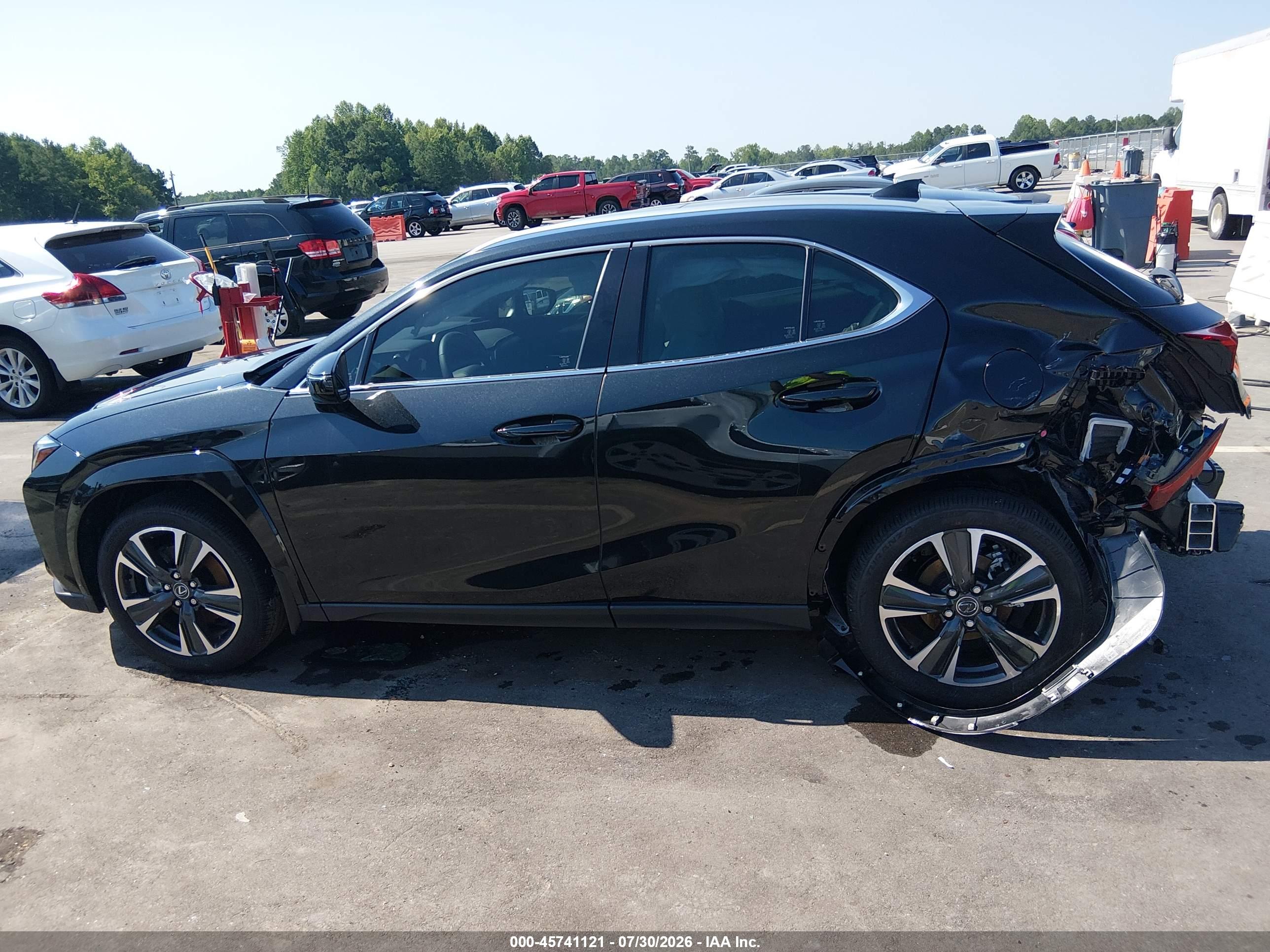 2026 LEXUS UX 300H PREMIUM