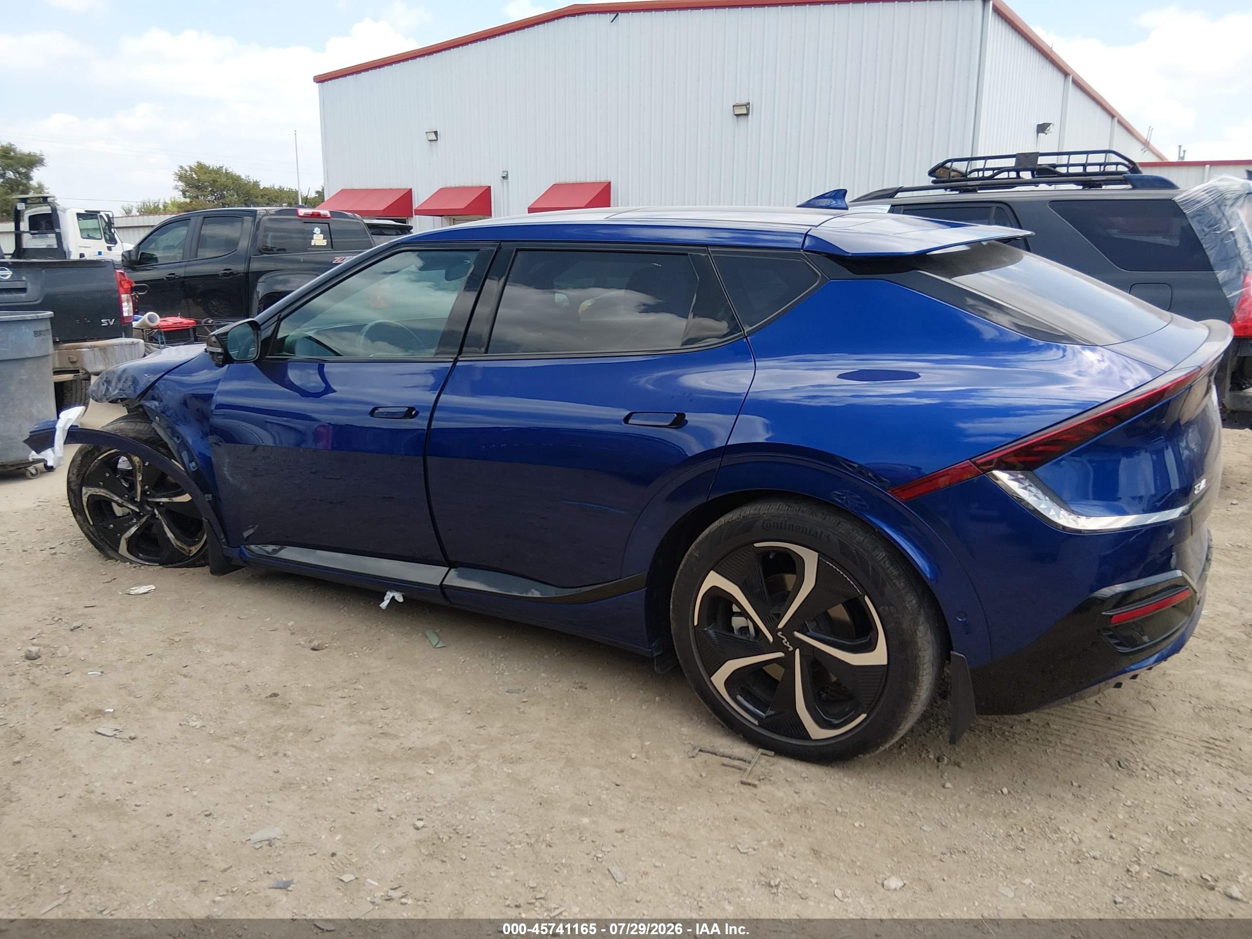 2023 KIA EV6 GT-LINE