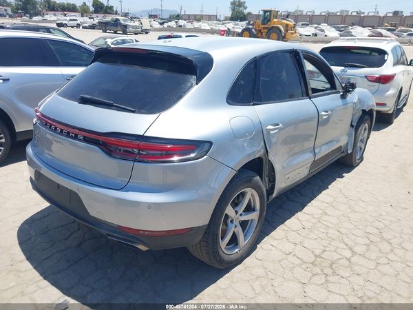 2021 PORSCHE MACAN Base