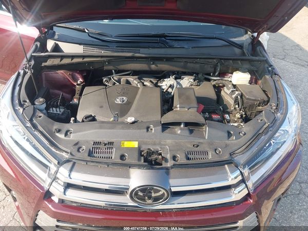2018 TOYOTA HIGHLANDER LIMITED