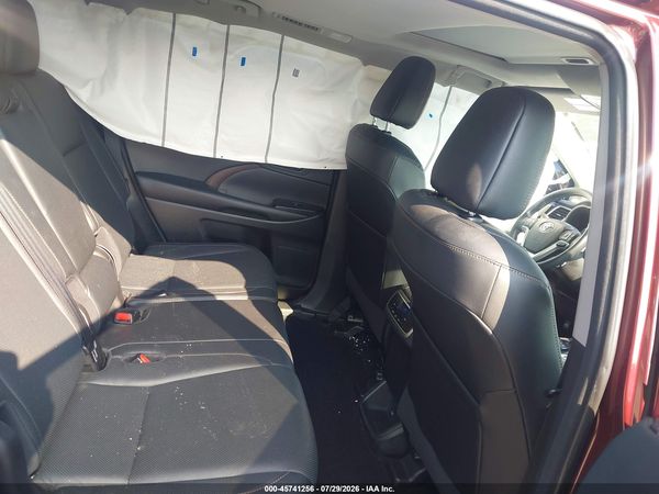 2018 TOYOTA HIGHLANDER LIMITED