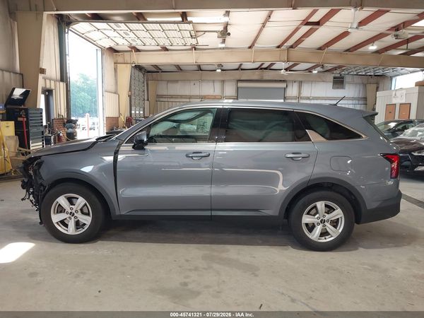 2022 KIA SORENTO LX