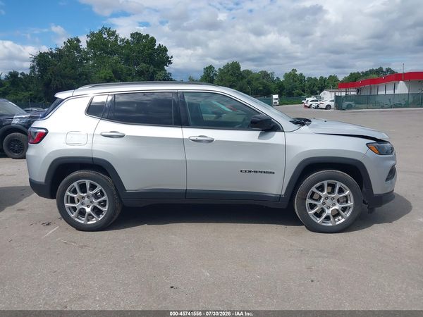2024 JEEP COMPASS LATITUDE LUX FWD