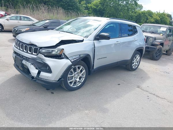 2024 JEEP COMPASS LATITUDE LUX FWD