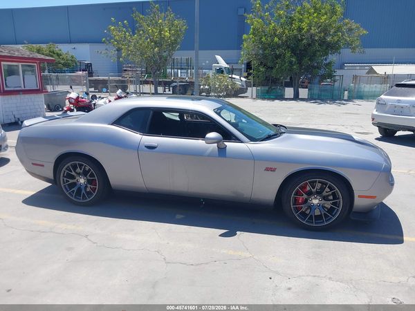 2016 DODGE CHALLENGER SRT 392
