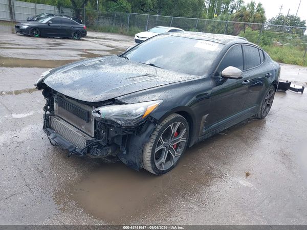 2020 KIA STINGER GT2