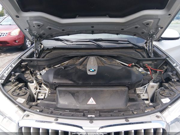 2016 BMW X5 XDRIVE50I