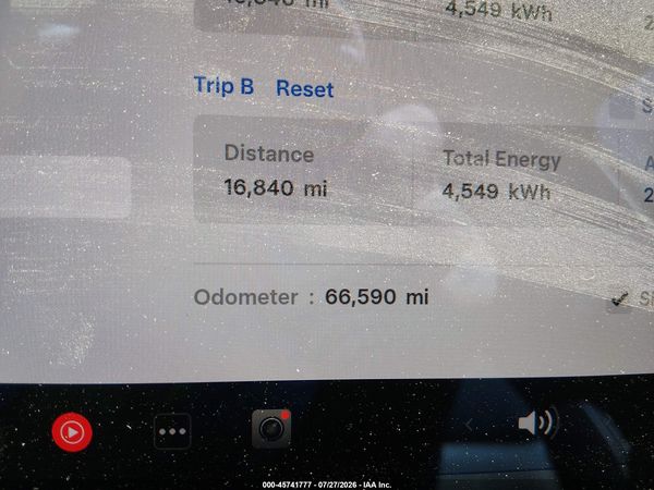 2021 TESLA MODEL Y
