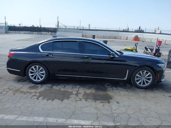 2020 BMW 740I
