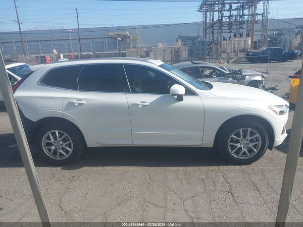 2020 VOLVO XC60 T5 MOMENTUM