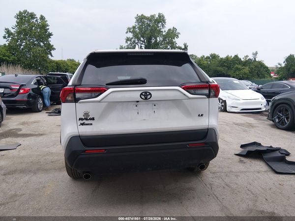2021 TOYOTA RAV4 LE