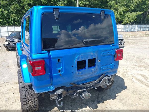 2022 JEEP WRANGLER UNLIMITED SAHARA 4X4