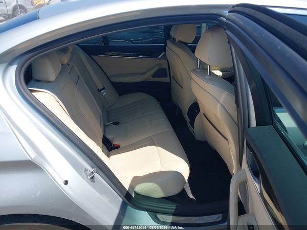2021 BMW 530E