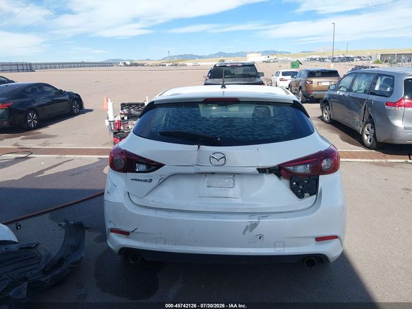 2018 MAZDA MAZDA3 TOURING