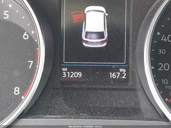 2021 VOLKSWAGEN TIGUAN — I118