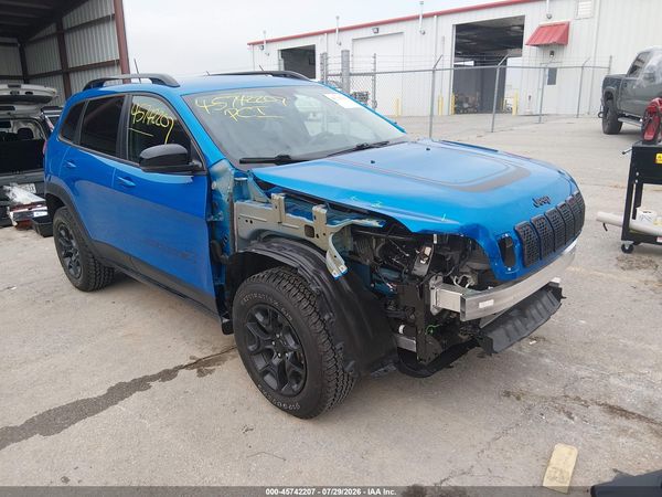 2022 JEEP CHEROKEE X 4X4
