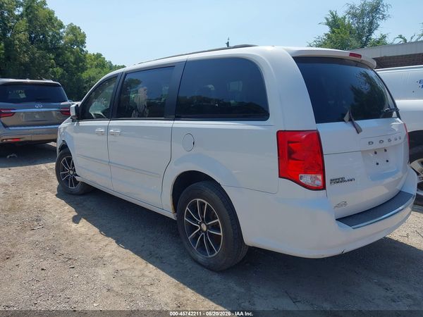 2014 DODGE GRAND CARAVAN SXT — I3