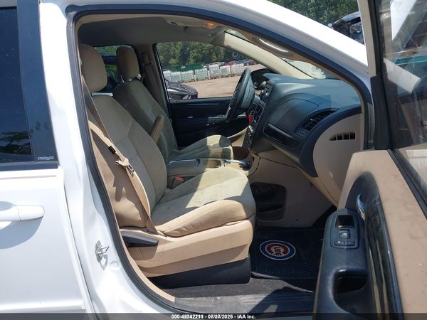 2014 DODGE GRAND CARAVAN SXT — I5