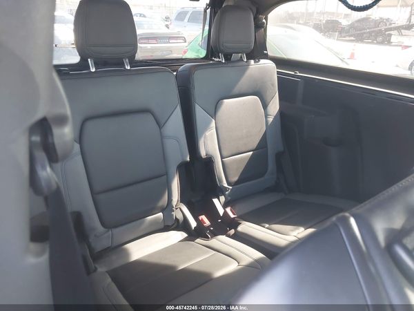 2023 FORD BRONCO BLACK DIAMOND — I8
