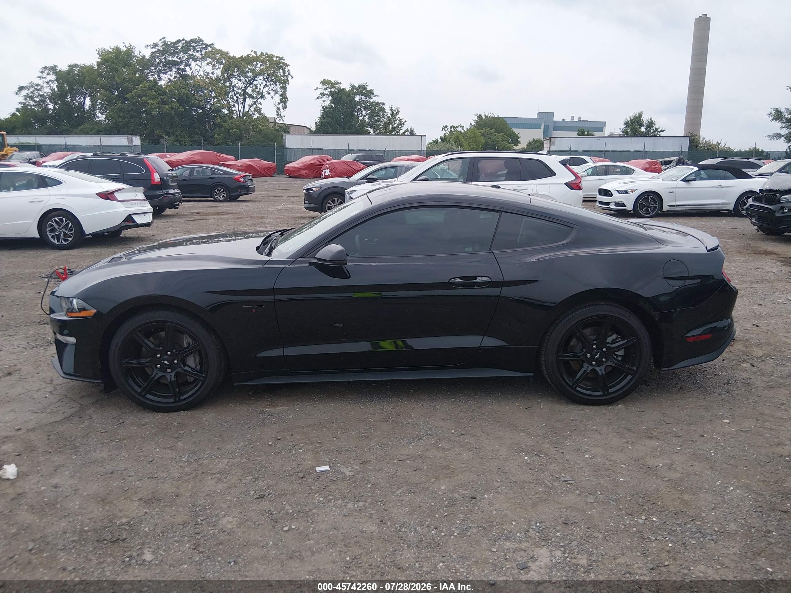 2018 FORD MUSTANG GT/GT PREMIUM
