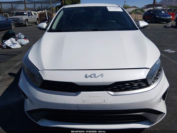 2023 KIA FORTE LXS