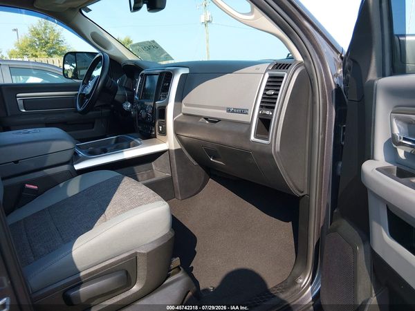 2018 RAM 1500 BIG HORN  4X4 5'7 BOX