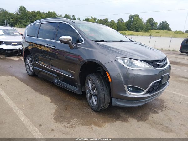 2018 CHRYSLER PACIFICA LIMITED