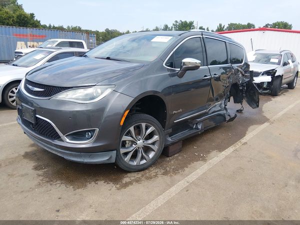 2018 CHRYSLER PACIFICA LIMITED