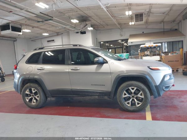 2018 JEEP CHEROKEE TRAILHAWK 4X4