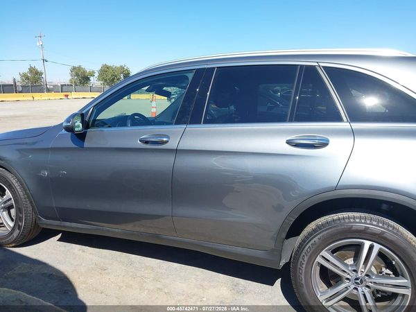 2021 MERCEDES-BENZ GLC 300 4MATIC SUV