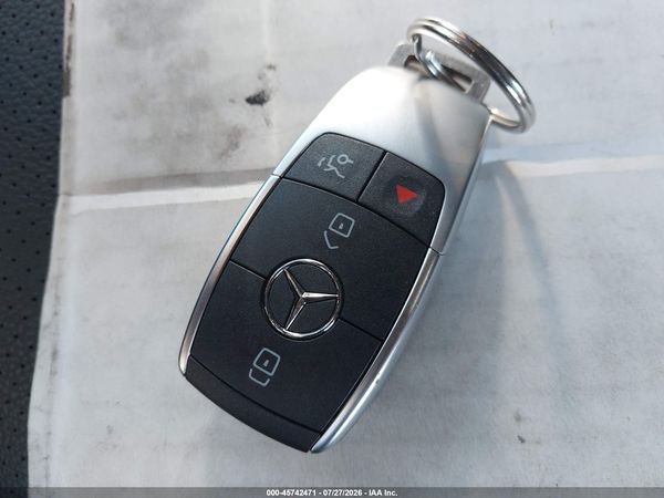 2021 MERCEDES-BENZ GLC 300 4MATIC SUV