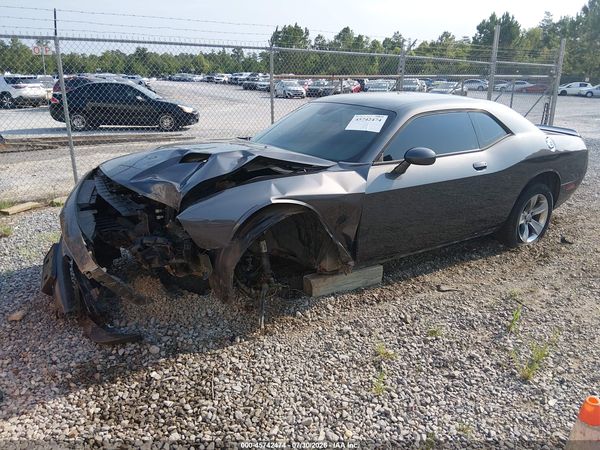 2021 DODGE CHALLENGER SXT