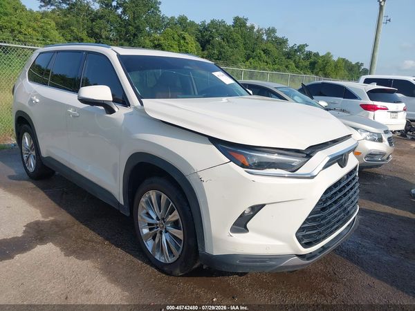 2024 TOYOTA GRAND HIGHLANDER PLATINUM