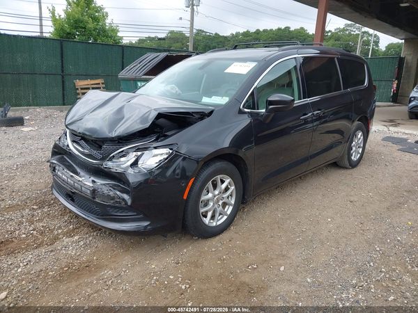 2021 CHRYSLER VOYAGER LXI