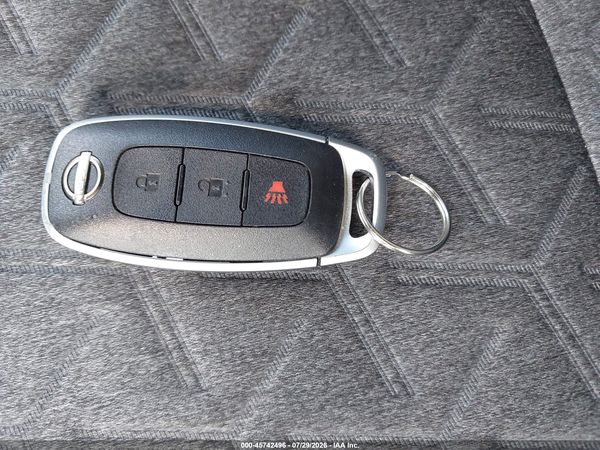 2025 NISSAN KICKS SV FWD