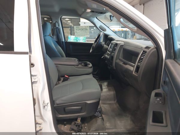 2018 RAM 1500 TRADESMAN  4X4 5'7 BOX