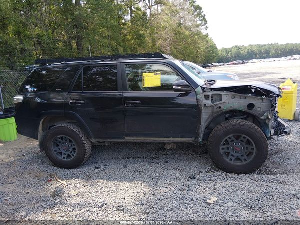 2020 TOYOTA 4RUNNER SR5 PREMIUM