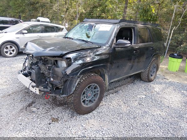 2020 TOYOTA 4RUNNER SR5 PREMIUM