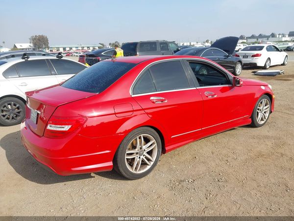 2013 MERCEDES-BENZ C 250 SPORT