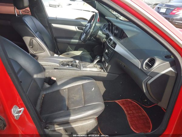 2013 MERCEDES-BENZ C 250 SPORT