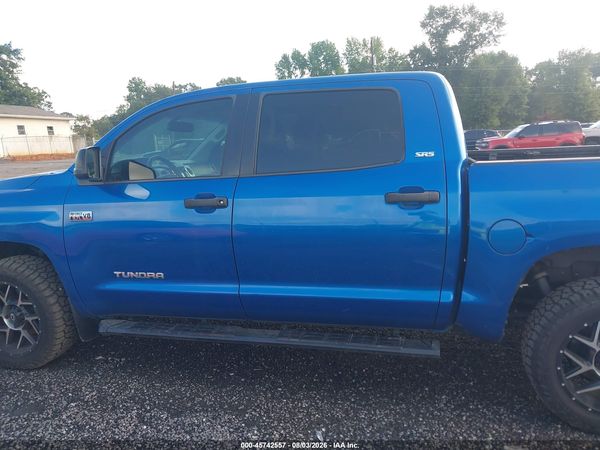 2017 TOYOTA TUNDRA SR5 5.7L V8