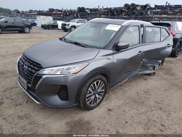 2024 NISSAN KICKS — I2