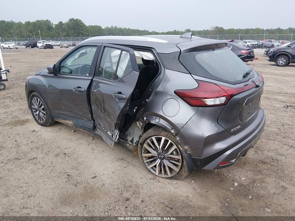 2024 NISSAN KICKS SV XTRONIC CVT — I3