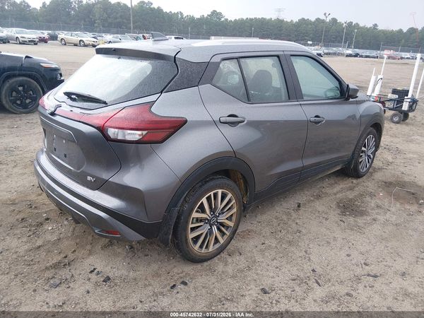 2024 NISSAN KICKS SV XTRONIC CVT — I4