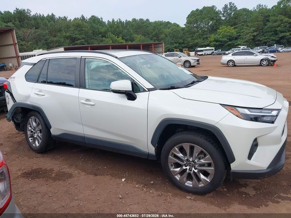 2022 TOYOTA RAV4 XLE PREMIUM