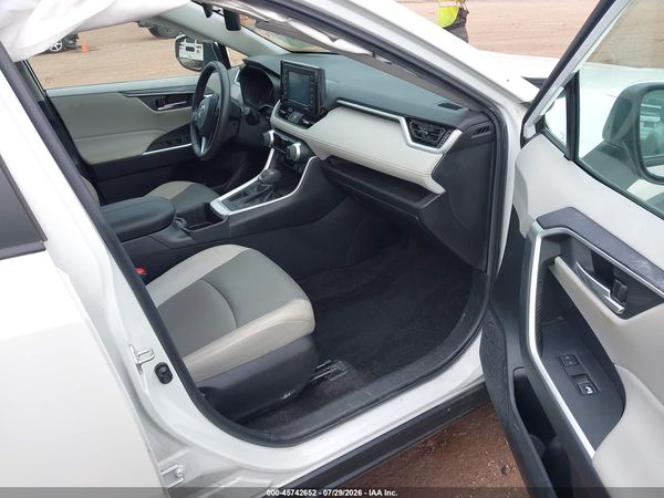 2022 TOYOTA RAV4 XLE PREMIUM