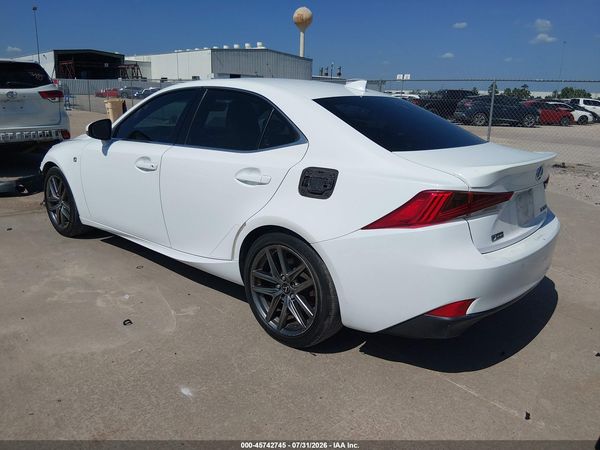 2017 LEXUS IS 200T