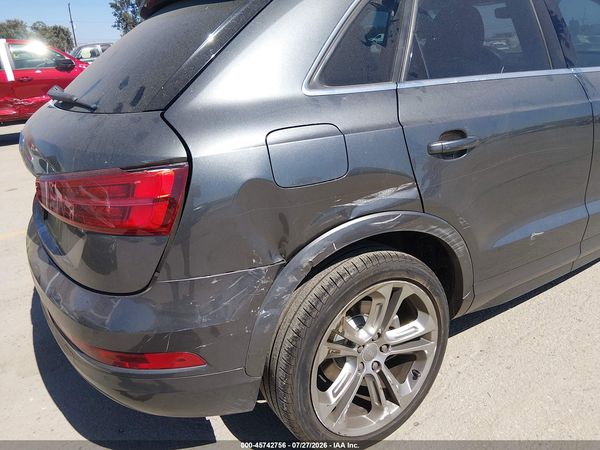 2018 AUDI Q3